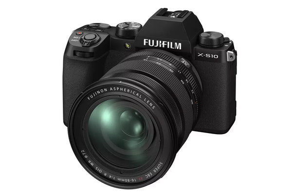 Fujifilm X-S10 Mirrorless Camera with 16-80mm f/4 R OIS WR XF Lens - Black