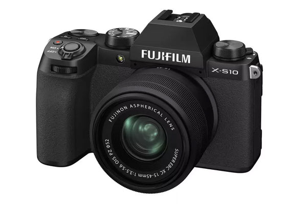 Fujifilm X-S10 Mirrorless Camera with 15-45mm f/3.5-5.6 OIS PZ XC Lens - Black